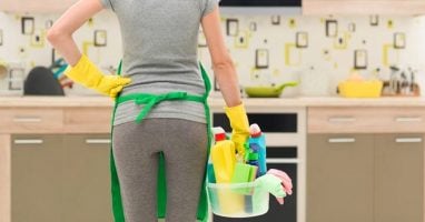 Como limpiar las puertas y los armarios de tu cocina