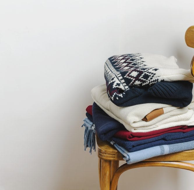 Cómo guardar la ropa de invierno: consejos para organizar las piezas y ahorrar espacio
