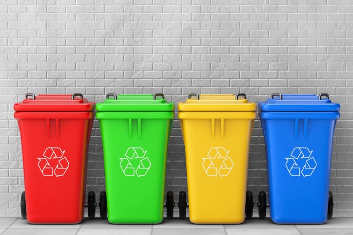 bidones de basura reciclables
