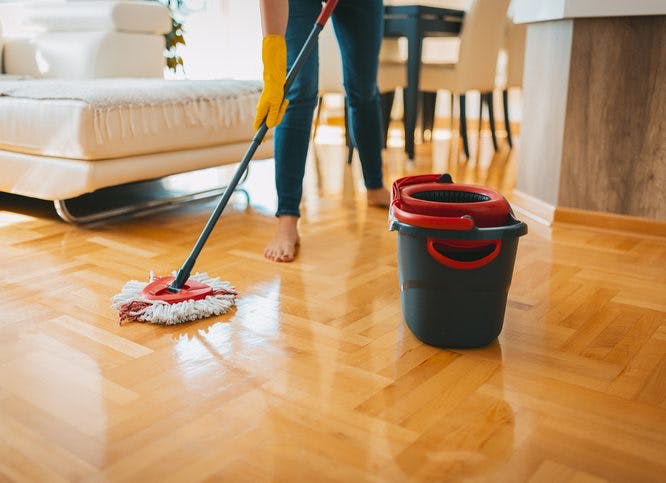 3 consejos seguros para limpiar suelos sucios
